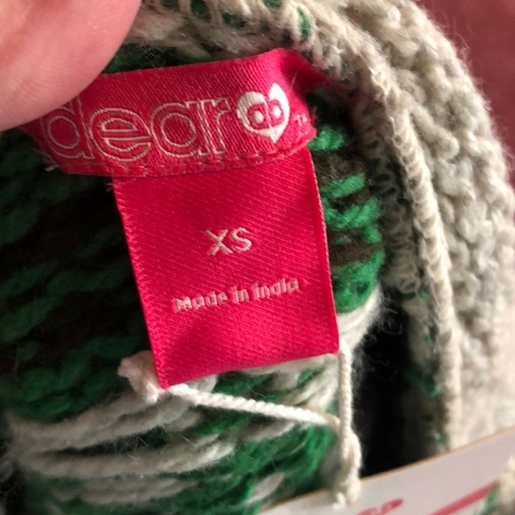 NWT dear ab sweater - Picture 7 of 9